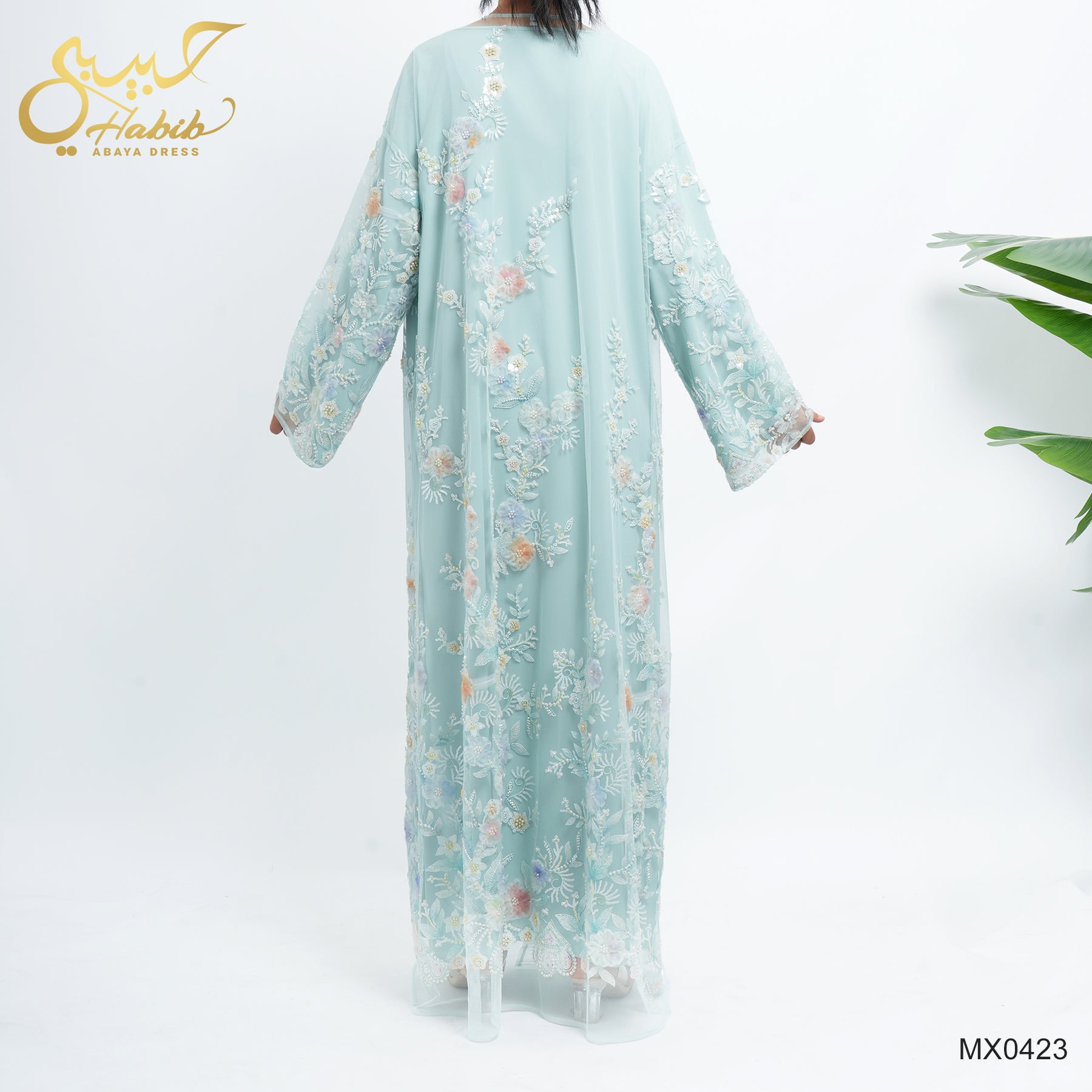Rawan Organza Sweetheart Abaya - lifestyle