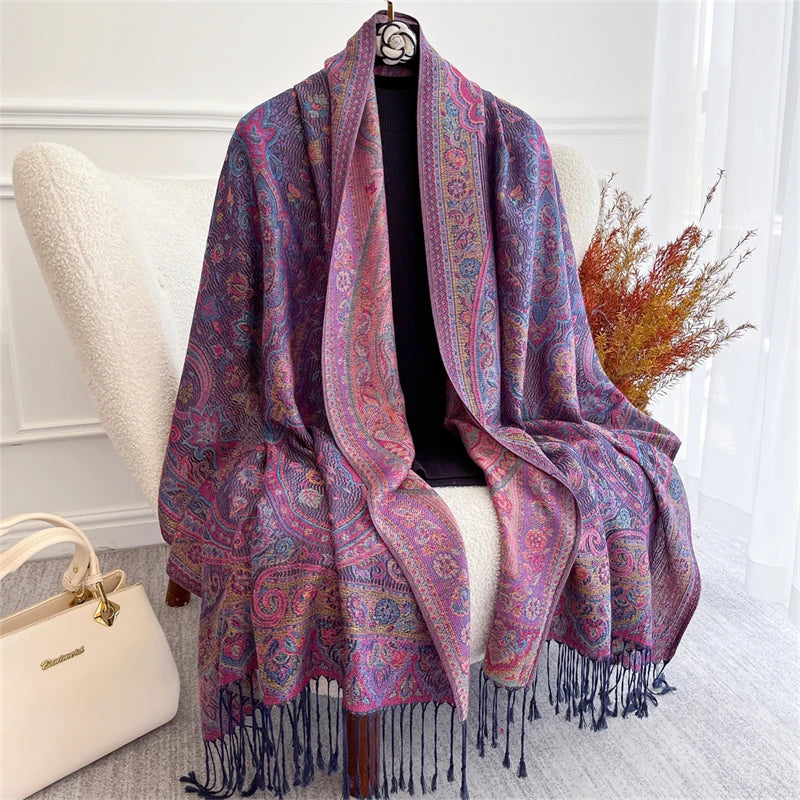 Bohemian Paisley Jacquard Shawl – Soft Tassel Scarf