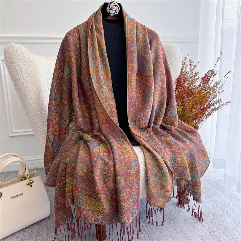 Bohemian Paisley Jacquard Shawl – Soft Tassel Scarf