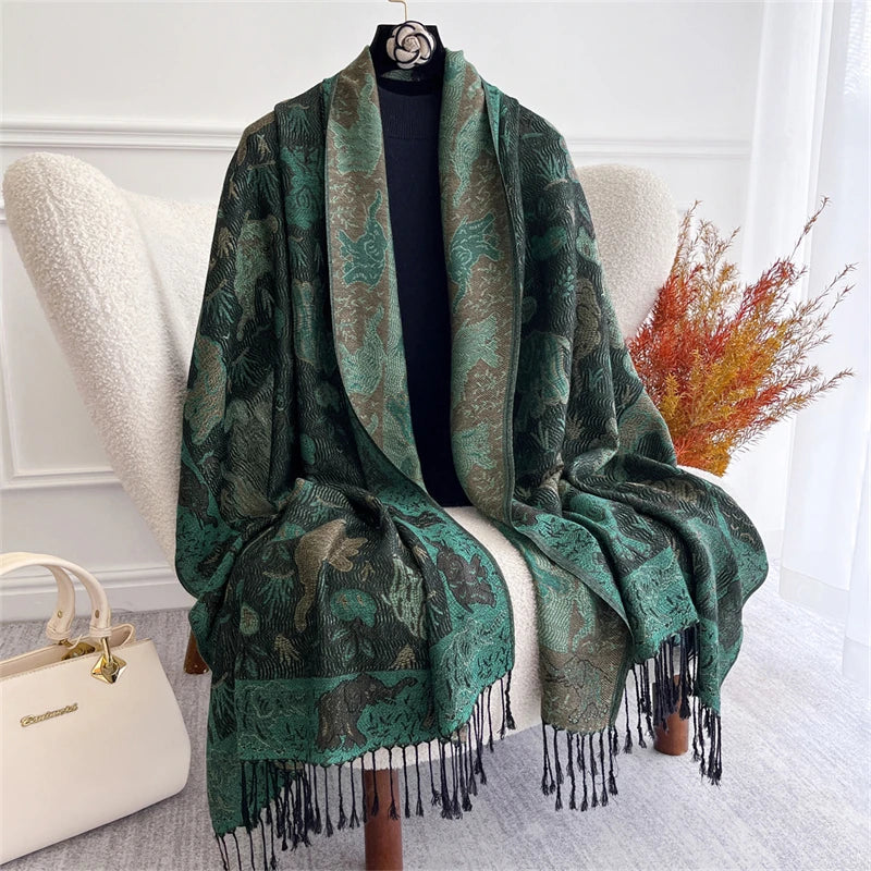 Bohemian Paisley Jacquard Shawl – Soft Tassel Scarf